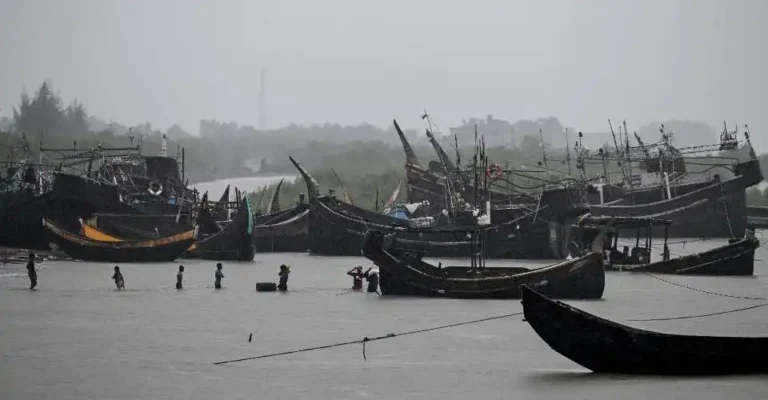 Nine Rohingya missing after boat capsizes on Naf River near Bangladesh-Myanmar border
